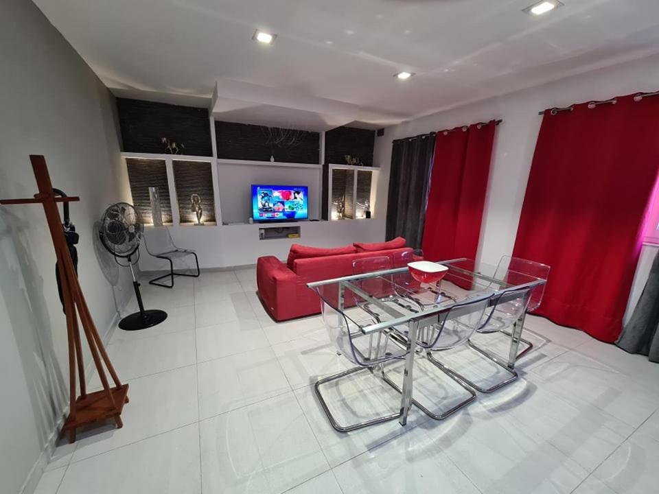 St Julians Central 2 Bedroom Apartment سانت جوليان المظهر الخارجي الصورة